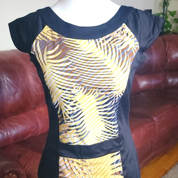 Amelia 👗 - Picture 3 of 11